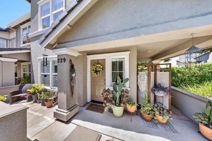 229 Lighthouse Drive, Watsonville, California 95076