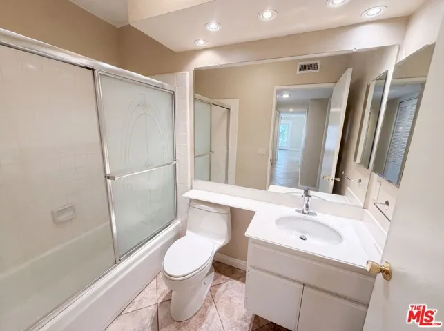 28061 Virginia, Mission Viejo, California 92692