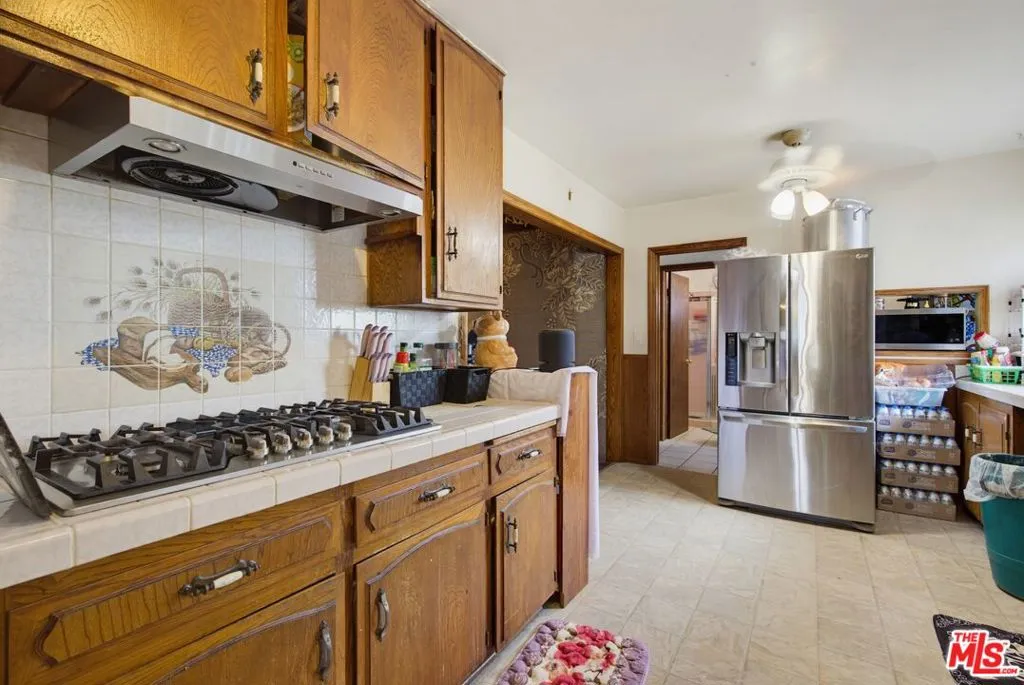 291 Simmons Avenue, Montebello, California 90640 — photo 5