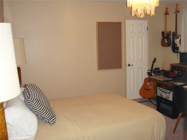 210 W Spazier, Burbank, California 91502