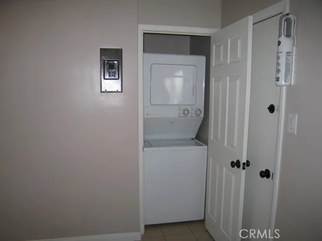 210 W Spazier, Burbank, California 91502