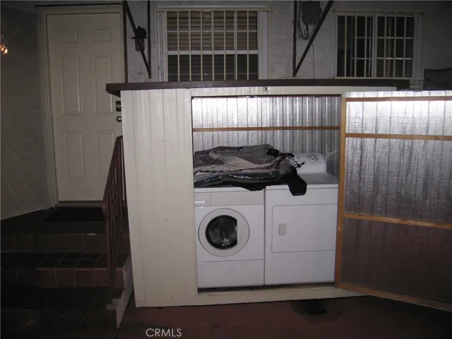 210 W Spazier, Burbank, California 91502