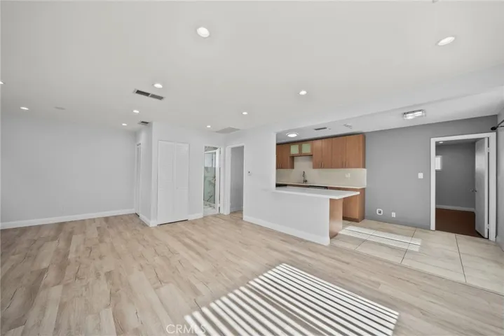7707 Apperson Street, Tujunga, California 91042