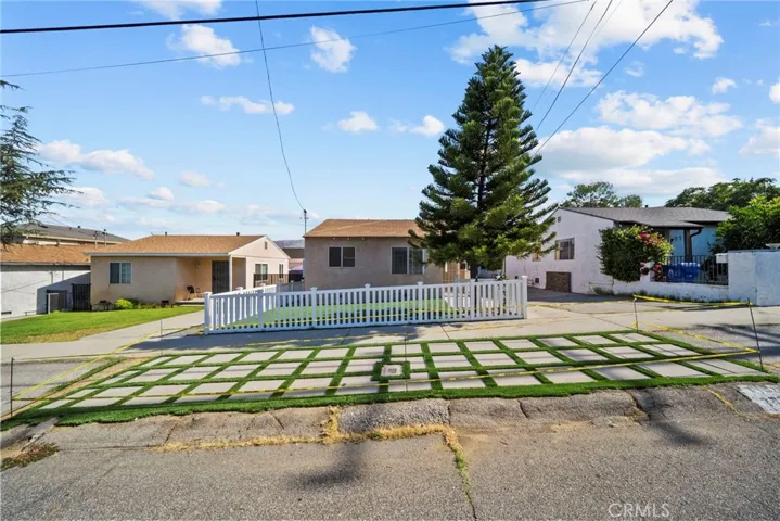 7707 Apperson Street, Tujunga, California 91042