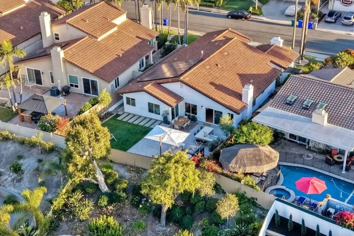 11818 Avenida Sivrita, San Diego, California 92128