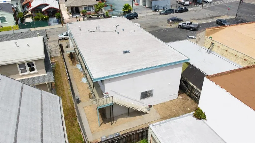 2426 57th Ave, Oakland, California 94605 — photo 5