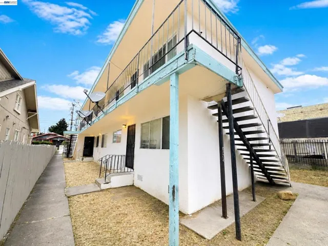 2426 57th Ave, Oakland, California 94605