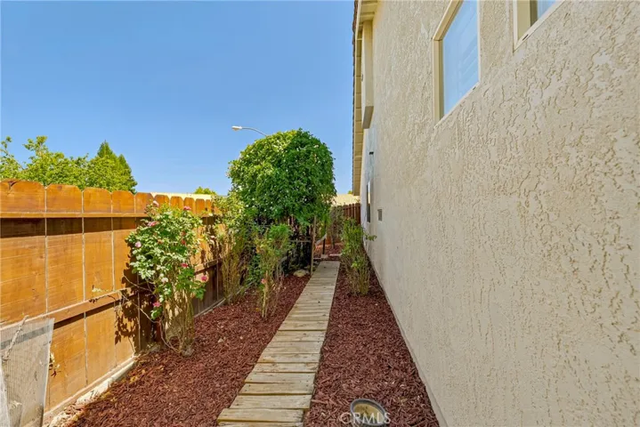 1126 Sprig Court, Merced, California 95340