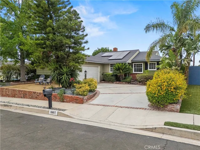 8407 Broadacre Drive, Sun Valley, California 91352