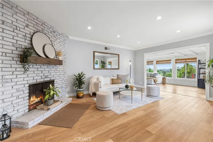 8407 Broadacre Drive, Sun Valley, California 91352