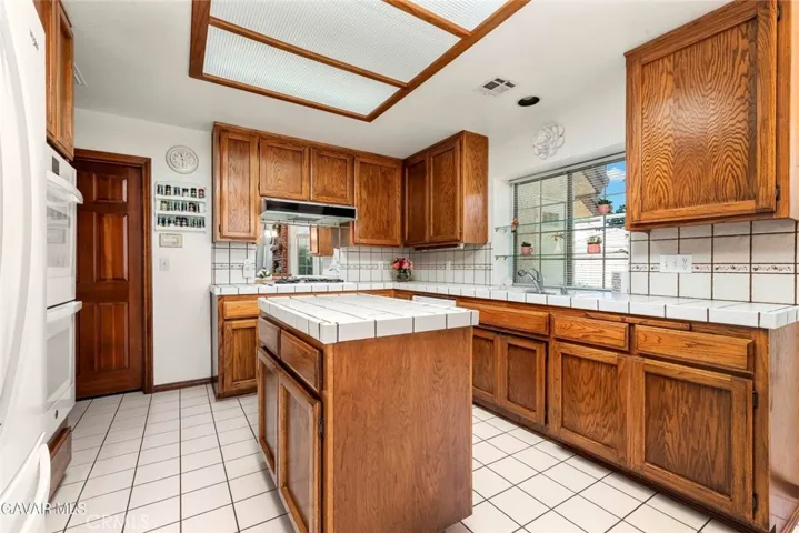 3803 W Avenue J15, Lancaster, California 93536