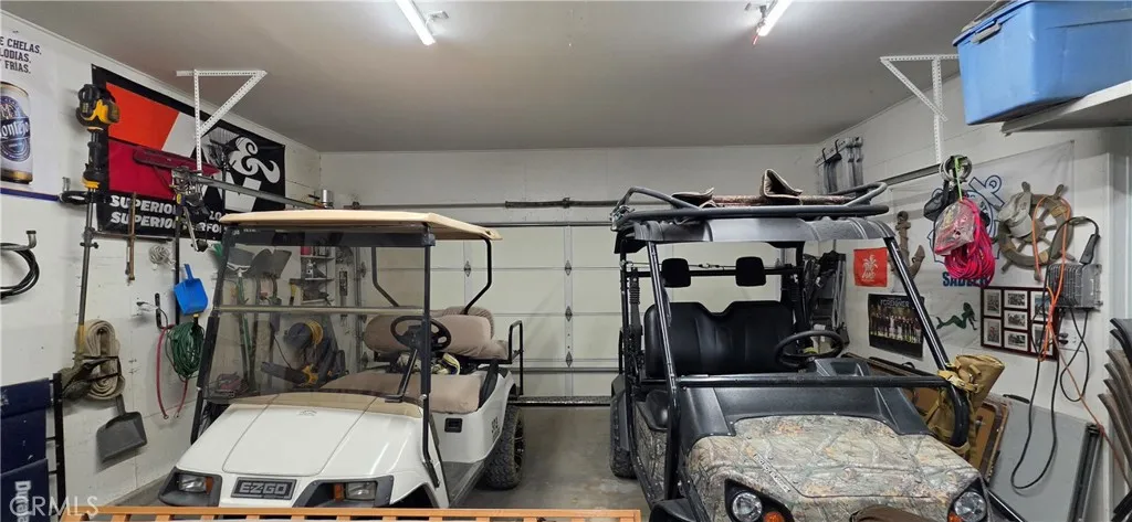 Garage 1