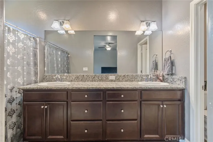 757 Strada Street, Lemoore, California 93245