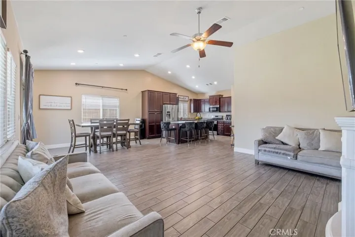 757 Strada Street, Lemoore, California 93245