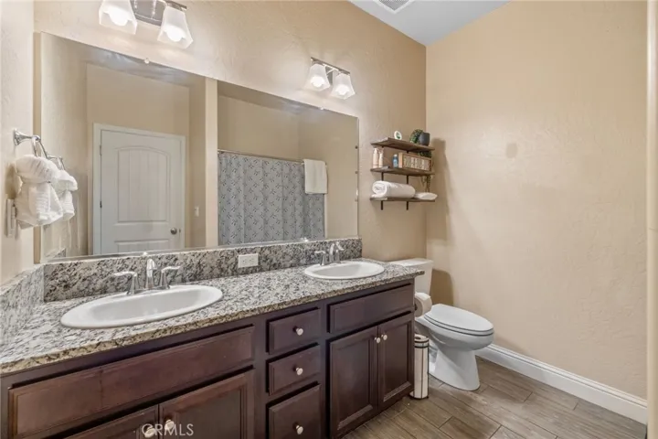 757 Strada Street, Lemoore, California 93245