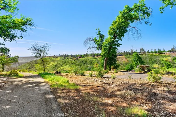 5585 Honey View, Paradise, California 95969