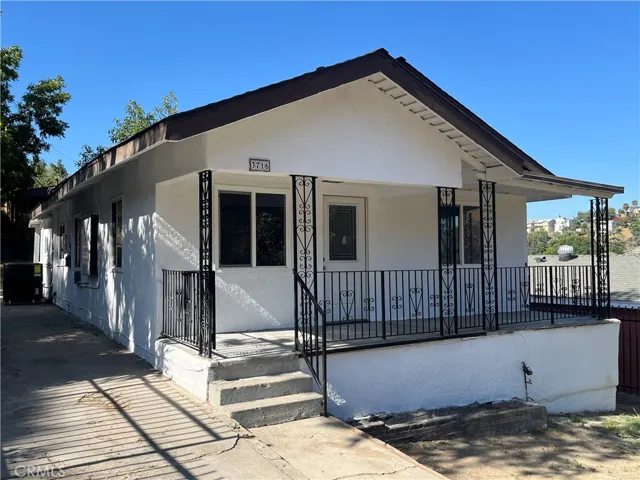 3716 Flora Avenue, Los Angeles, California 90031