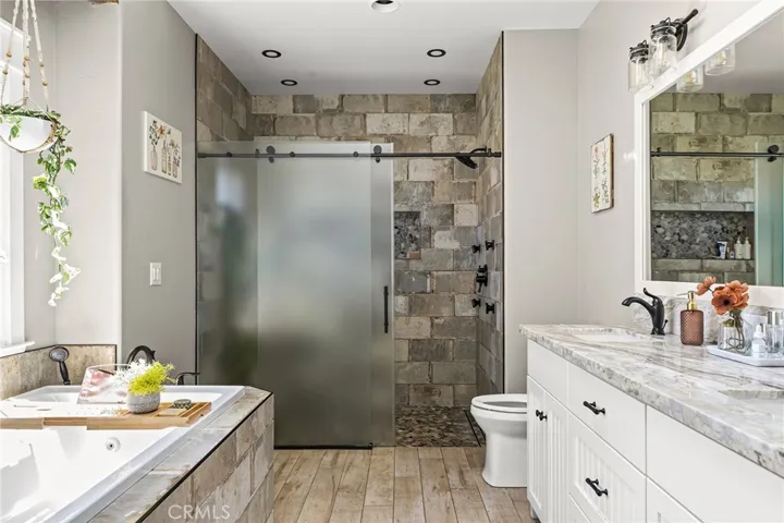 5402 Hickory Way, Paradise, California 95969