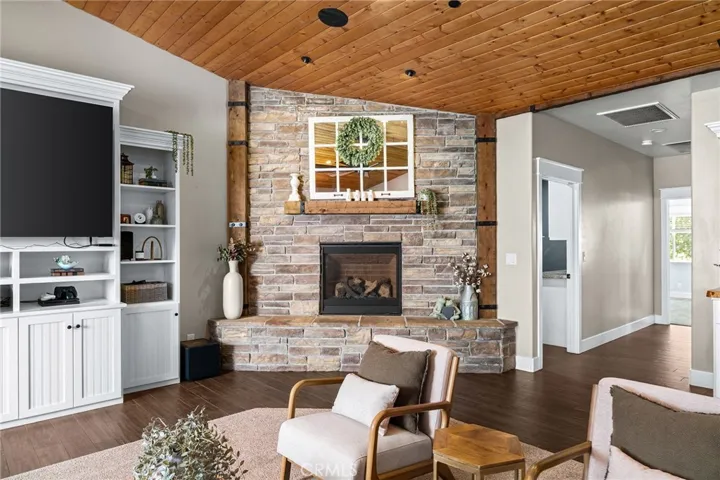 5402 Hickory Way, Paradise, California 95969