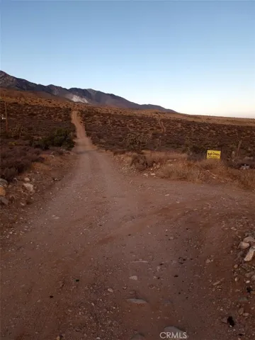 32932 Colusa, Lucerne Valley, California 92356