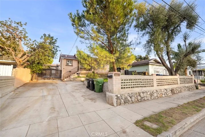 10554 Plainview, Tujunga, California 91042