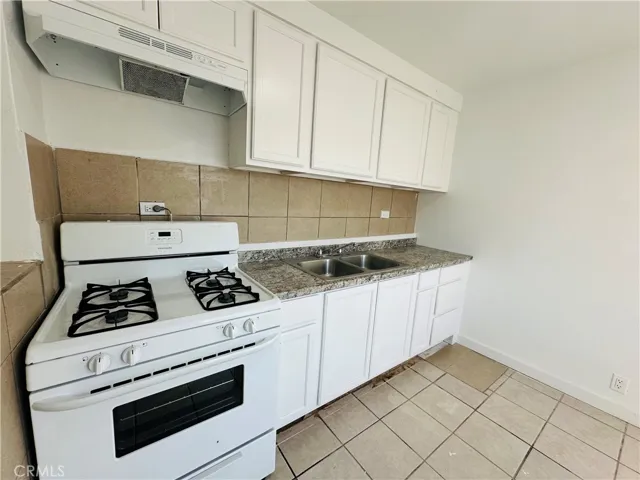 35007 Cedar, Barstow, California 92311