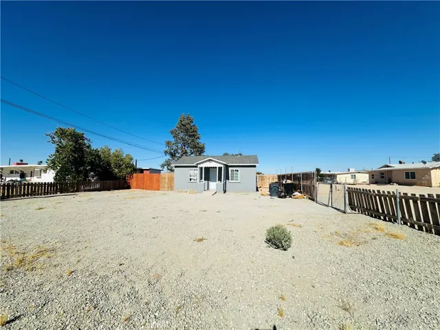 35007 Cedar, Barstow, California 92311