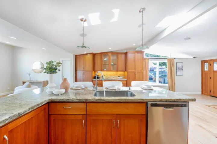 785 Lakechime Drive, Sunnyvale, California 94089