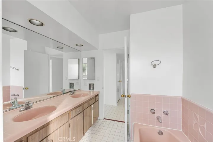 860 Ridgecrest, Monterey Park, California 91754