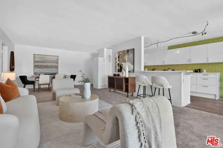 8701 Delgany Avenue 216, Playa Del Rey, California 90293