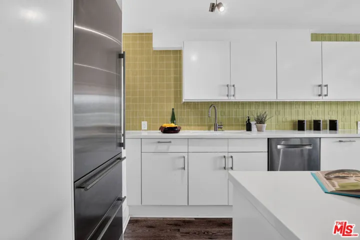 8701 Delgany Avenue 216, Playa Del Rey, California 90293