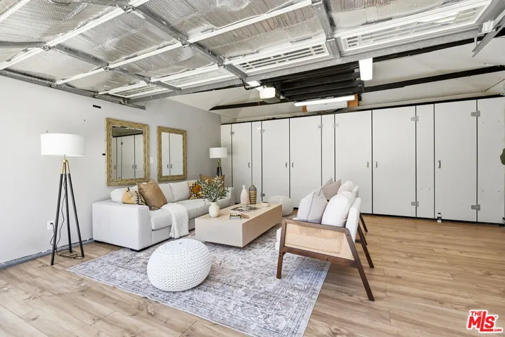 12495 Culver Boulevard, Los Angeles, California 90066
