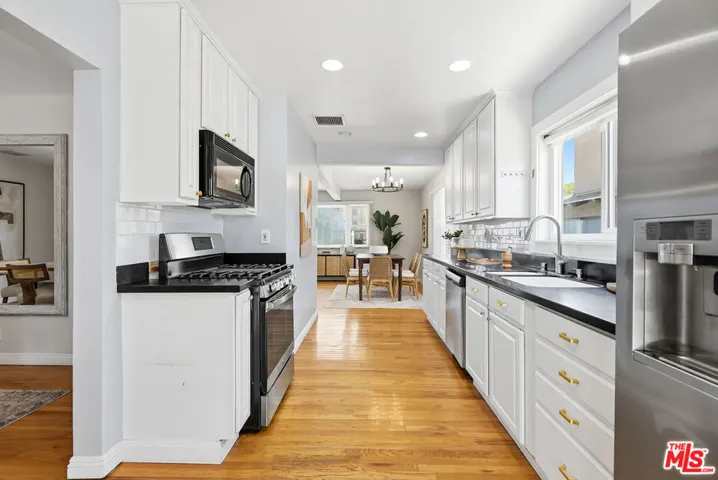 12495 Culver Boulevard, Los Angeles, California 90066