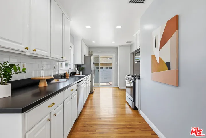 12495 Culver Boulevard, Los Angeles, California 90066