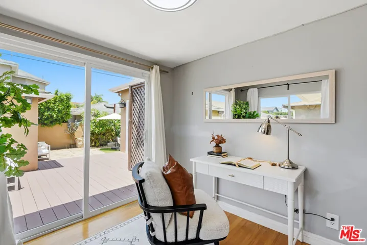 12495 Culver Boulevard, Los Angeles, California 90066