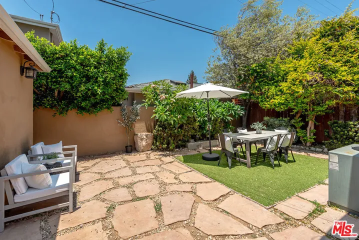 12495 Culver Boulevard, Los Angeles, California 90066