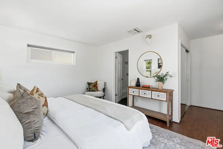 12495 Culver Boulevard, Los Angeles, California 90066