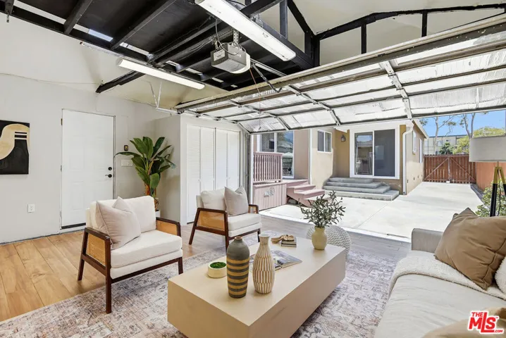 12495 Culver Boulevard, Los Angeles, California 90066