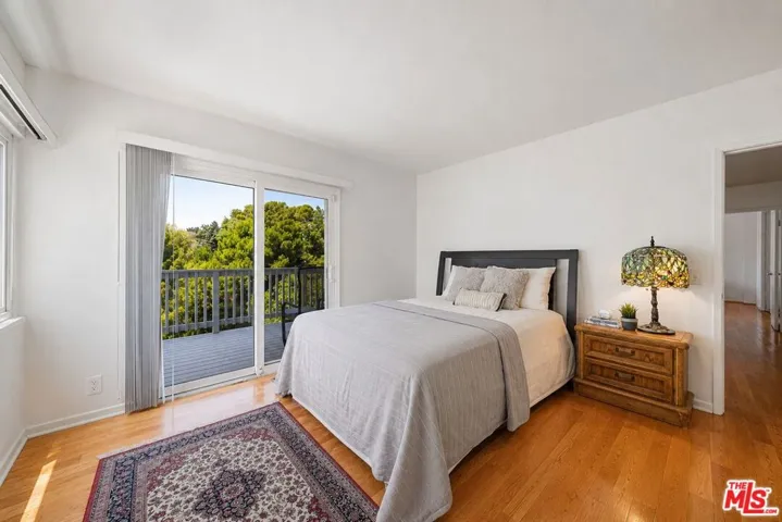 3543 Lavell Drive, Los Angeles, California 90065