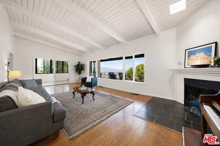 3543 Lavell Drive, Los Angeles, California 90065
