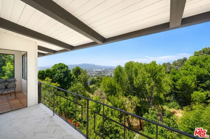 3543 Lavell Drive, Los Angeles, California 90065