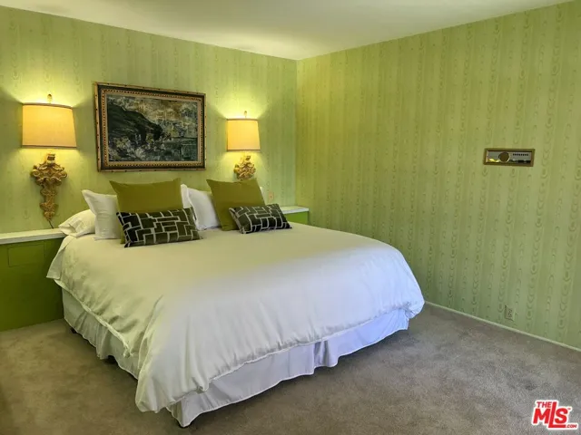 500 W Arenas Road 8, Palm Springs, California 92262
