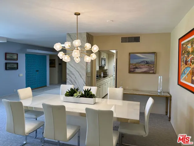 500 W Arenas Road 8, Palm Springs, California 92262