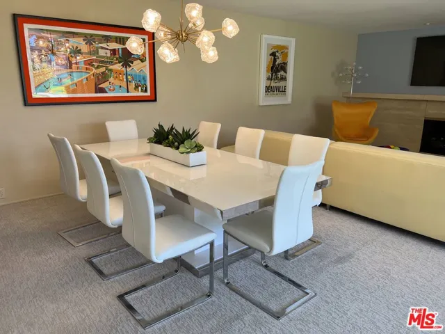 500 W Arenas Road 8, Palm Springs, California 92262