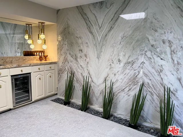 500 W Arenas Road 8, Palm Springs, California 92262