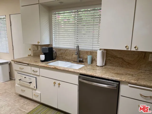 500 W Arenas Road 8, Palm Springs, California 92262