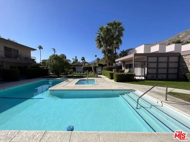 500 W Arenas Road 8, Palm Springs, California 92262
