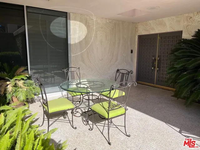 500 W Arenas Road 8, Palm Springs, California 92262
