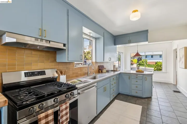 5439 Barrett Ave, El Cerrito, California 94530