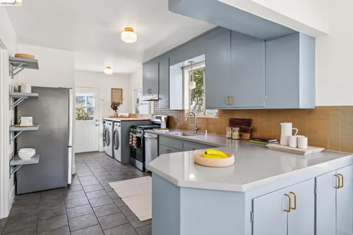 5439 Barrett Ave, El Cerrito, California 94530